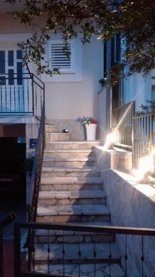 Apartman Sara Apartment Šibenik Екстериор снимка